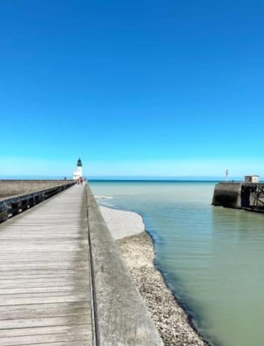 Logement A Deux Pas De La Plage Et Des Commerces Le Tréport Exteriér fotografie